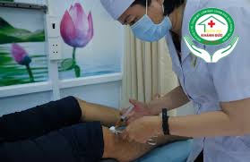 Dịch vụ Thủy châm tại nhà